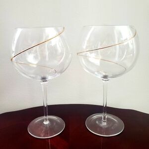 Balloon Wine Glass 2pc set Gold Swirl Ring Applique Tall Elegant Stem Luxe MCM